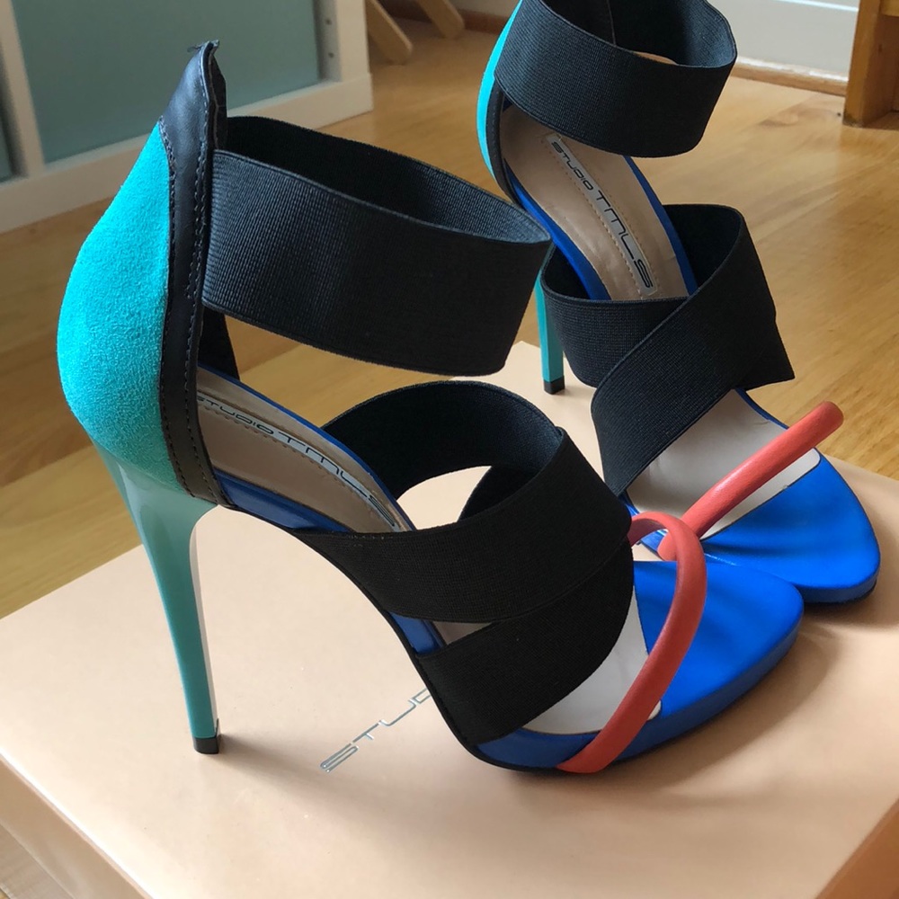 Studio TMLS Heron Sandal in Black Jade